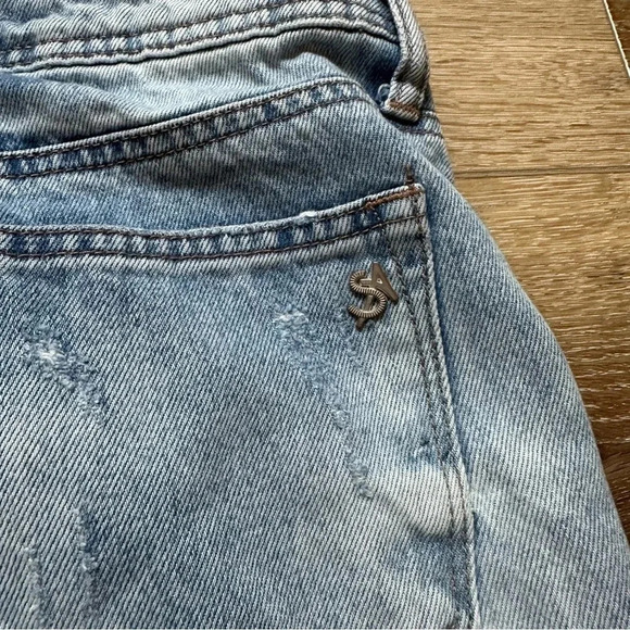 Special A Light Wash Distressed Straight Leg Jeans Size 7 - Picture 9 of 11